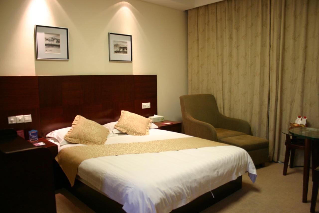 Suzhou Taoyuan International Holiday Hotel エクステリア 写真